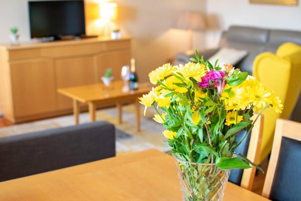 310 - The Carrowbeg At The Harbour Mills By Shortstays Westport Exterior foto
